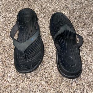 croc flip flops